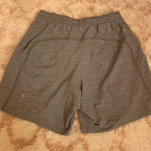 Size medium, lululemon 7inch short